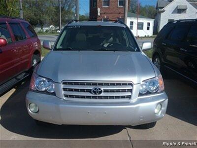 2002 Toyota Highlander   - Photo 1 - Davenport, IA 52802