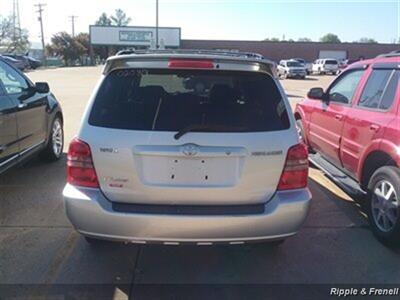 2002 Toyota Highlander   - Photo 5 - Davenport, IA 52802