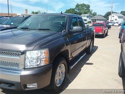 2008 Chevrolet Silverado 1500 LT1   - Photo 3 - Davenport, IA 52802