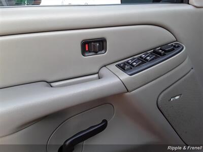 2005 Chevrolet Tahoe LS   - Photo 7 - Davenport, IA 52802