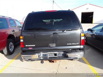 2005 Chevrolet Tahoe LS   - Photo 10 - Davenport, IA 52802