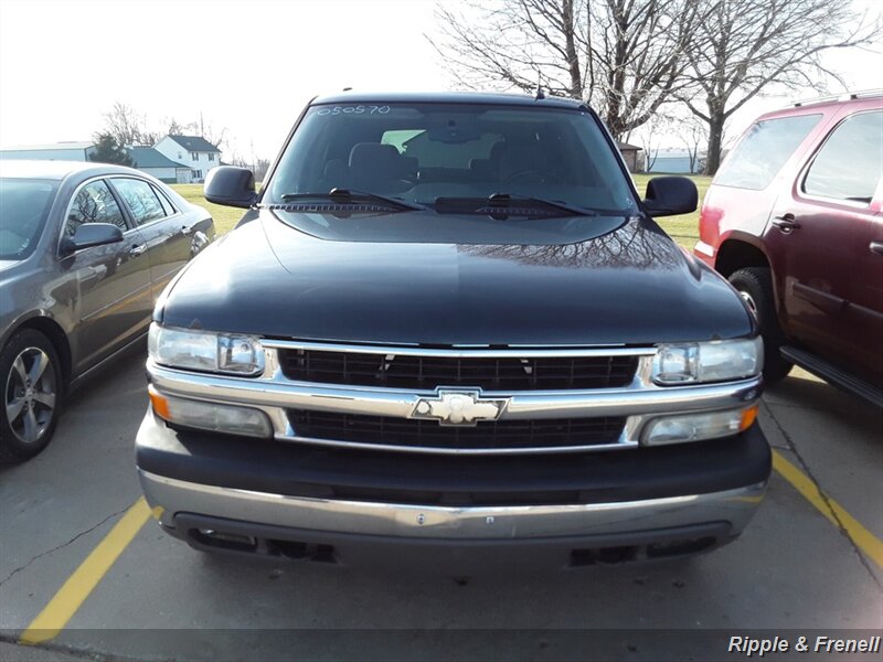 2005 Chevrolet Tahoe LS   - Photo 1 - Davenport, IA 52802