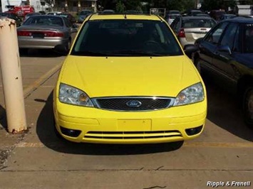 2005 Ford Focus ZX3 S   - Photo 1 - Davenport, IA 52802