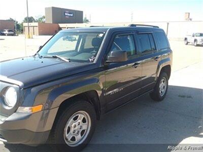 2014 Jeep Patriot Sport   - Photo 3 - Silvis, IL 61282