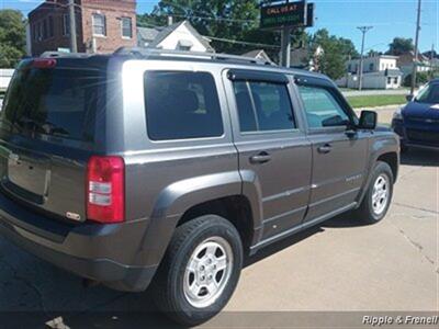 2014 Jeep Patriot Sport   - Photo 6 - Silvis, IL 61282