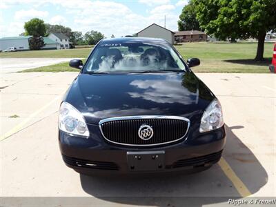 2007 Buick Lucerne CXL V6   - Photo 1 - Davenport, IA 52802