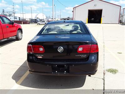 2007 Buick Lucerne CXL V6   - Photo 9 - Davenport, IA 52802