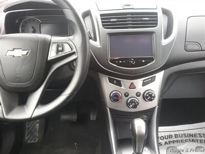 2015 Chevrolet Trax LT   - Photo 13 - Davenport, IA 52802