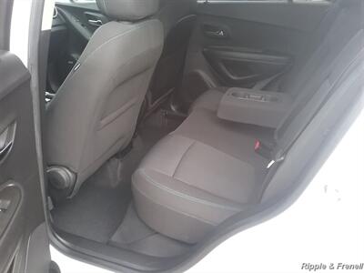 2015 Chevrolet Trax LT   - Photo 9 - Davenport, IA 52802