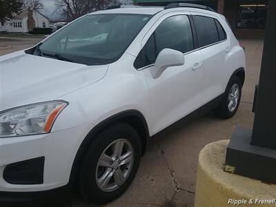 2015 Chevrolet Trax LT   - Photo 3 - Davenport, IA 52802