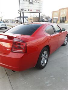 2008 Dodge Charger SXT   - Photo 9 - Davenport, IA 52802