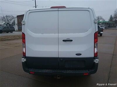 2017 Ford Transit 250   - Photo 5 - Davenport, IA 52802