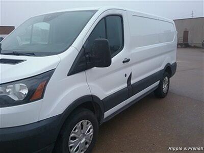 2017 Ford Transit 250   - Photo 3 - Davenport, IA 52802