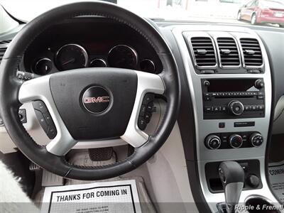 2011 GMC Acadia SL   - Photo 6 - Davenport, IA 52802