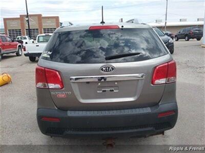 2012 Kia Sorento LX   - Photo 5 - Davenport, IA 52802