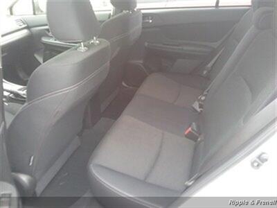 2014 Subaru XV Crosstrek 2.0i Premium   - Photo 9 - Silvis, IL 61282