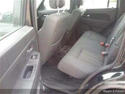 2012 Jeep Liberty Sport   - Photo 9 - Davenport, IA 52802