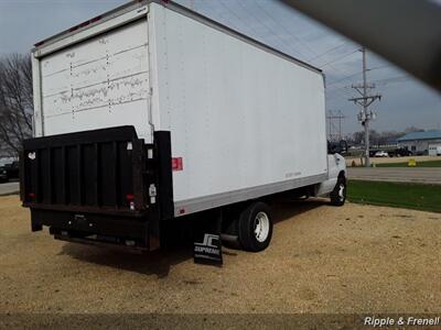 2011 Ford E-Series Van SUPER DUTY   - Photo 6 - Davenport, IA 52802