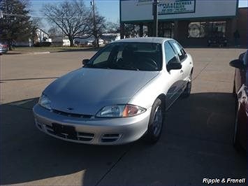 2002 Chevrolet Cavalier LS   - Photo 1 - Davenport, IA 52802