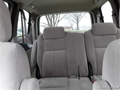 1999 Oldsmobile Silhouette GS   - Photo 6 - Davenport, IA 52802