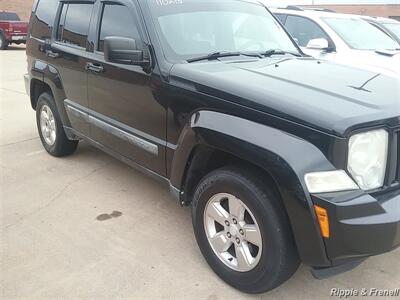 2011 Jeep Liberty Sport - Photo 4 - Davenport, IA 52802