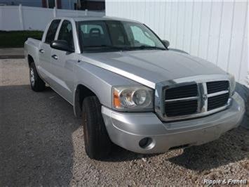 2006 Dodge Dakota SLT SLT 4dr Quad Cab   - Photo 1 - Davenport, IA 52802