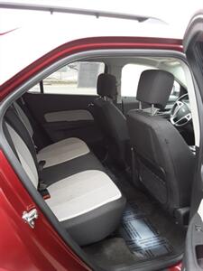 2011 Chevrolet Equinox LT   - Photo 14 - Davenport, IA 52802