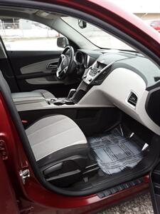 2011 Chevrolet Equinox LT   - Photo 15 - Davenport, IA 52802