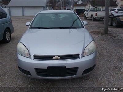 2010 Chevrolet Impala LT   - Photo 1 - Davenport, IA 52802