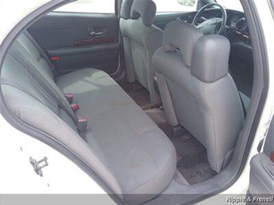 2004 Buick LeSabre Custom   - Photo 12 - Davenport, IA 52802