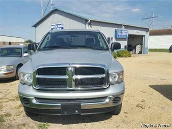 2005 Dodge Ram 1500 ST 4dr Quad Cab ST   - Photo 1 - Davenport, IA 52802