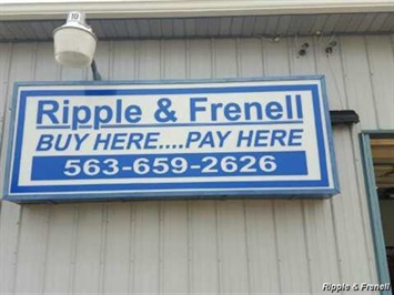 2005 Dodge Ram 1500 ST 4dr Quad Cab ST   - Photo 5 - Davenport, IA 52802