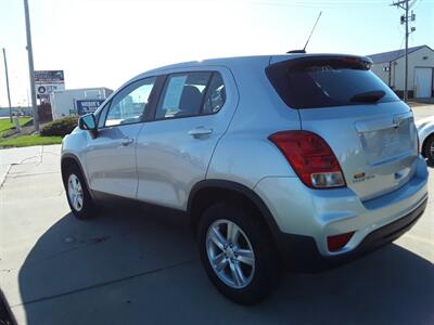 2017 Chevrolet Trax LT   - Photo 8 - De Witt, IA 52742