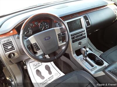 2010 Ford Flex Limited   - Photo 5 - Davenport, IA 52802