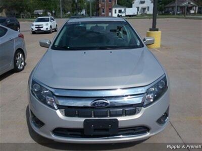 2010 Ford Fusion SEL   - Photo 1 - Davenport, IA 52802