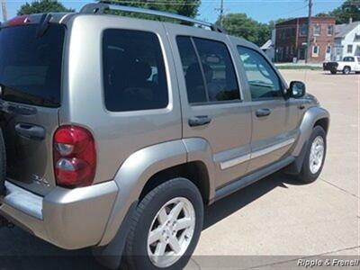 2006 Jeep Liberty Limited   - Photo 6 - Davenport, IA 52802