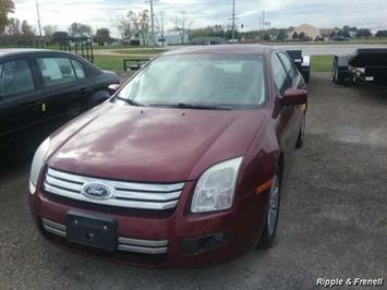 2007 Ford Fusion I-4 SE   - Photo 1 - Davenport, IA 52802