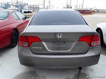 2006 Honda Civic EX   - Photo 6 - Davenport, IA 52802