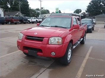 2002 Nissan Frontier XE-V6 4dr Crew Cab XE-V6   - Photo 1 - Davenport, IA 52802