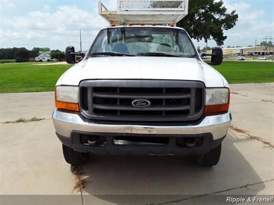 1999 FORD F550 SUPER DUTY   - Photo 1 - Davenport, IA 52802