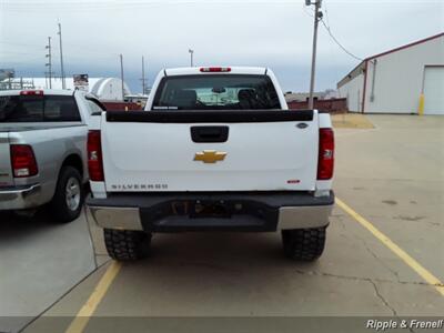 2012 Chevrolet Silverado 1500 Work Truck   - Photo 8 - Davenport, IA 52802