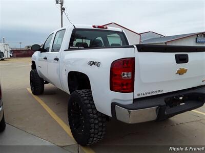 2012 Chevrolet Silverado 1500 Work Truck   - Photo 7 - Davenport, IA 52802