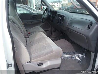 2000 Ford F-150 XL   - Photo 11 - Silvis, IL 61282