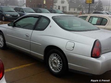 2001 Chevrolet Monte Carlo LS   - Photo 2 - Davenport, IA 52802