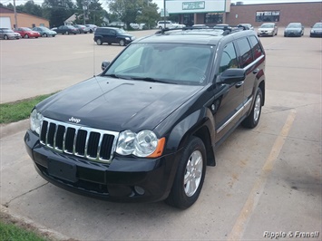 2009 Jeep Grand Cherokee Limited   - Photo 1 - Davenport, IA 52802