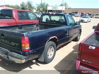 2000 Chevrolet Silverado 1500   - Photo 6 - Davenport, IA 52802