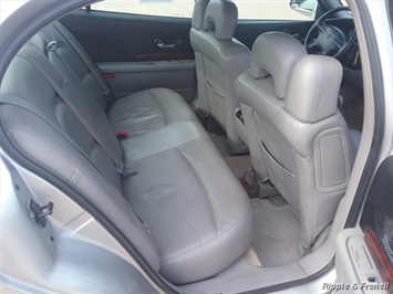 2004 Buick LeSabre Limited   - Photo 12 - Davenport, IA 52802