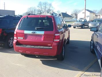 2009 Ford Escape Limited   - Photo 3 - Davenport, IA 52802