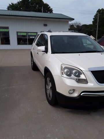 2010 GMC Acadia SLT-1 - Photo 1 - Davenport, IA 52802