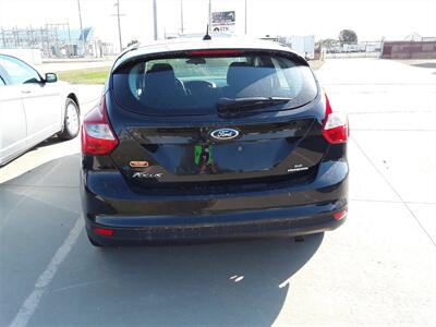 2014 Ford Focus SE   - Photo 8 - Silvis, IL 61282